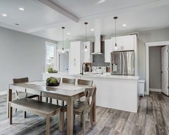 Walk to Salt Palace, Delta Ctr, Temple Square and all of downtown! - VIEWS! - 鹽湖城 - 餐廳