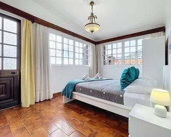 Casa Moreira by AH - Canical - Schlafzimmer