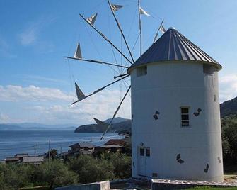 Pension Vingt-Quatre Yeux - Shodoshima