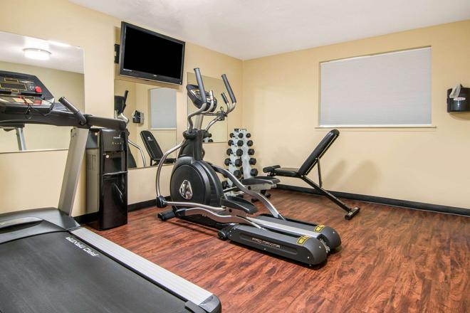 Quality Inn And Suites 66 1 2 4 Albany Hotel Deals