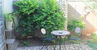 Cottonwood Guesthouse - Bloemfontein - Patio