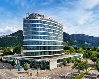 Four Points by Sheraton Panoramahaus Dornbirn - Dornbirn - Building