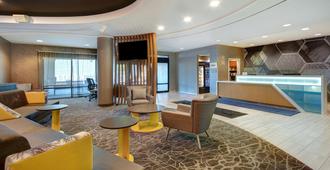 SpringHill Suites by Marriott Erie - Erie - Lobby