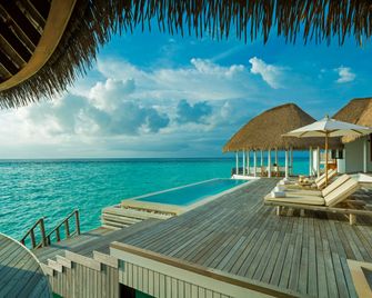 Como Maalifushi - Guraidhoo (Thaa Atoll) - Pool