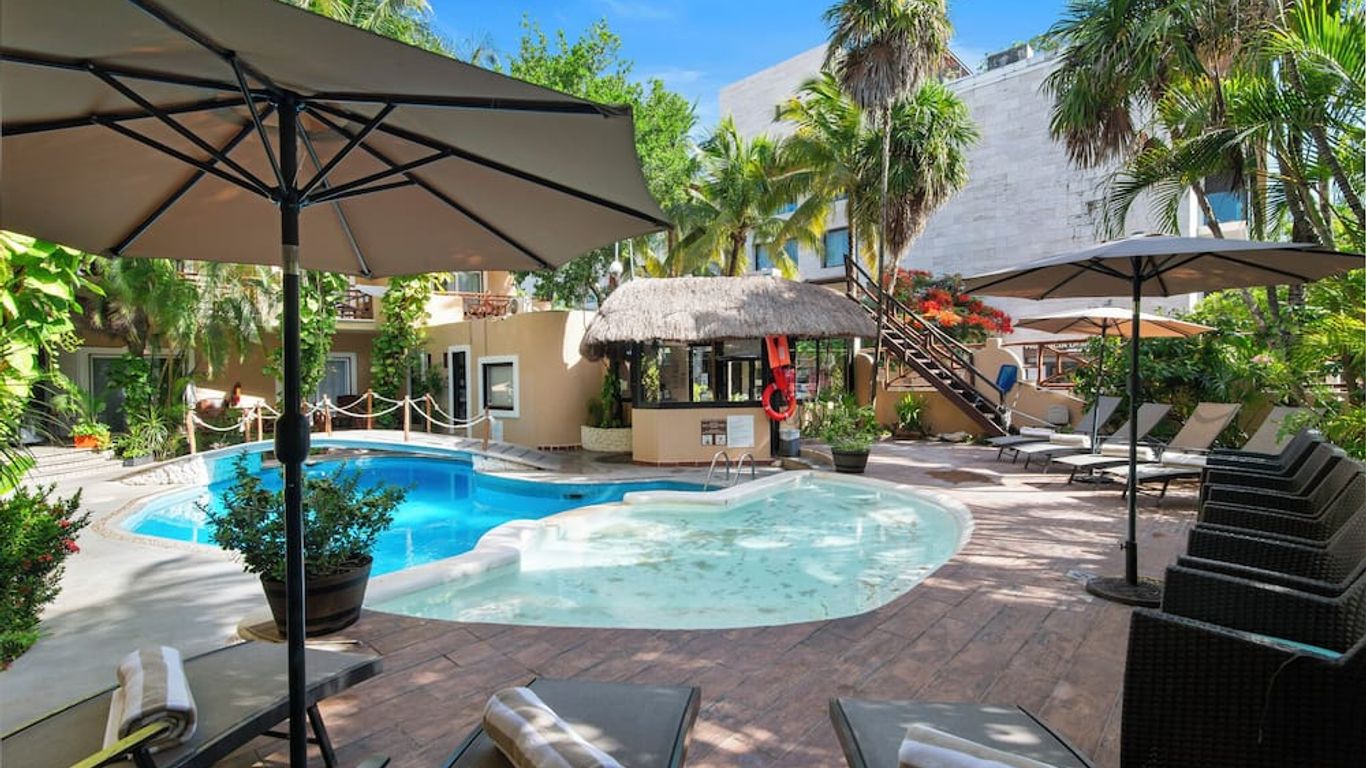 Hotel Riviera Del Sol