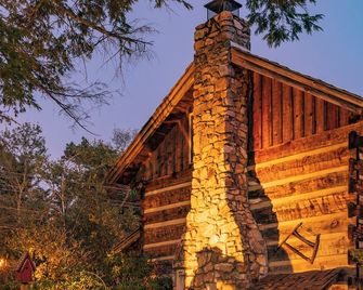 Azalea Garden Inn - Blowing Rock - Utomhus