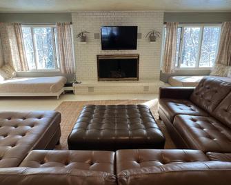 Goldberry Woods - Union Pier - Living room