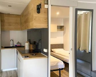 Holiday Home Bungalow Isola Premium by Interhome - Bellinzona - Sala de estar