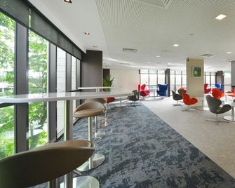 Zen Premium Cranwell Road - Singapur - Lobby