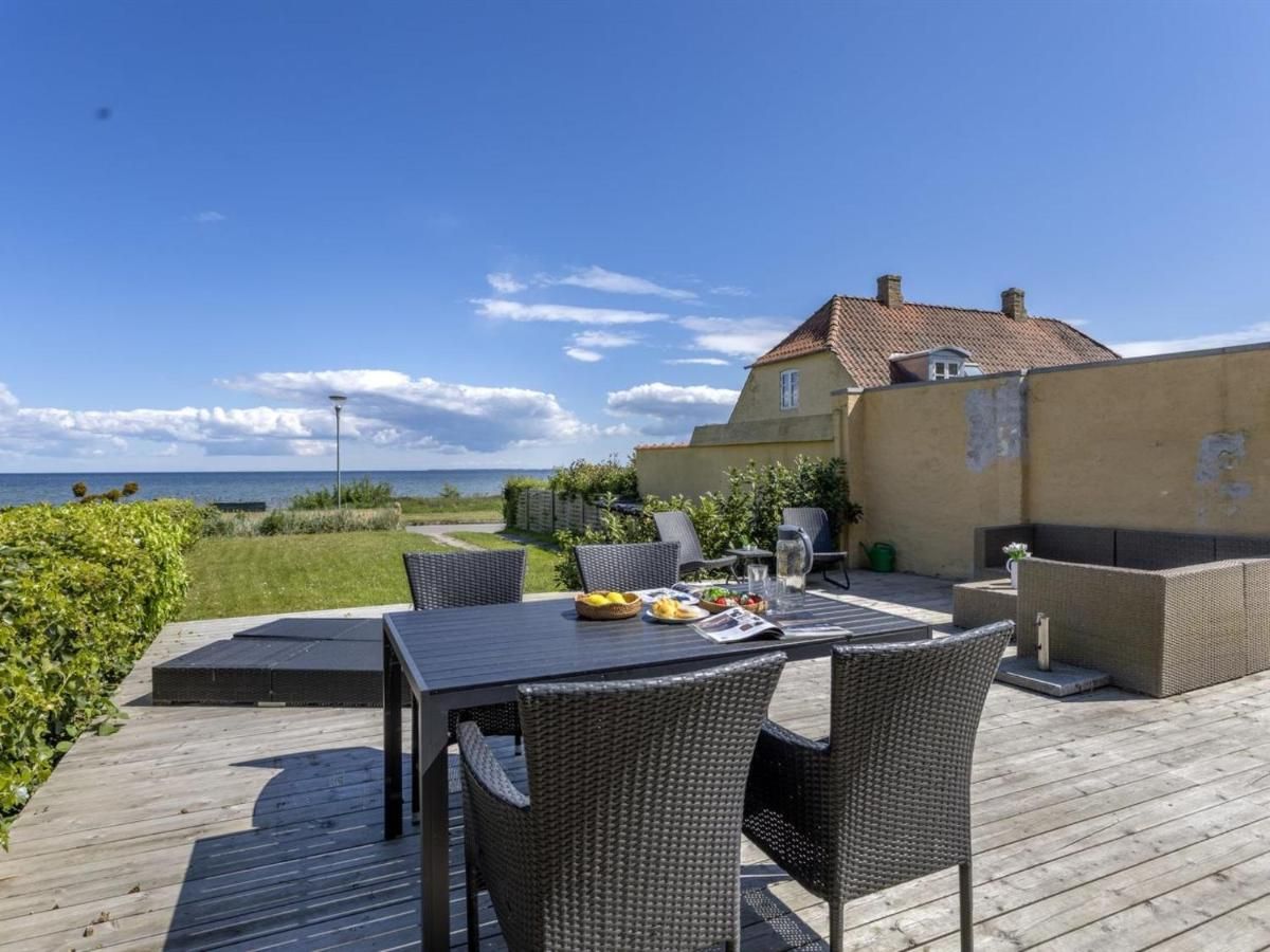 Holiday Home Ilze - 20m from the sea by Interhome – Maribo