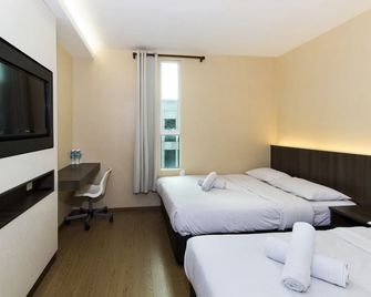 Smile Hotel Subang Usj - Subang Jaya