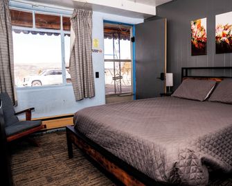 Maverick Motel - Raton - Schlafzimmer