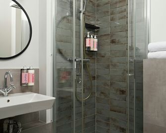 numa | Sketch Rooms & Apartments - Berlín - Bany