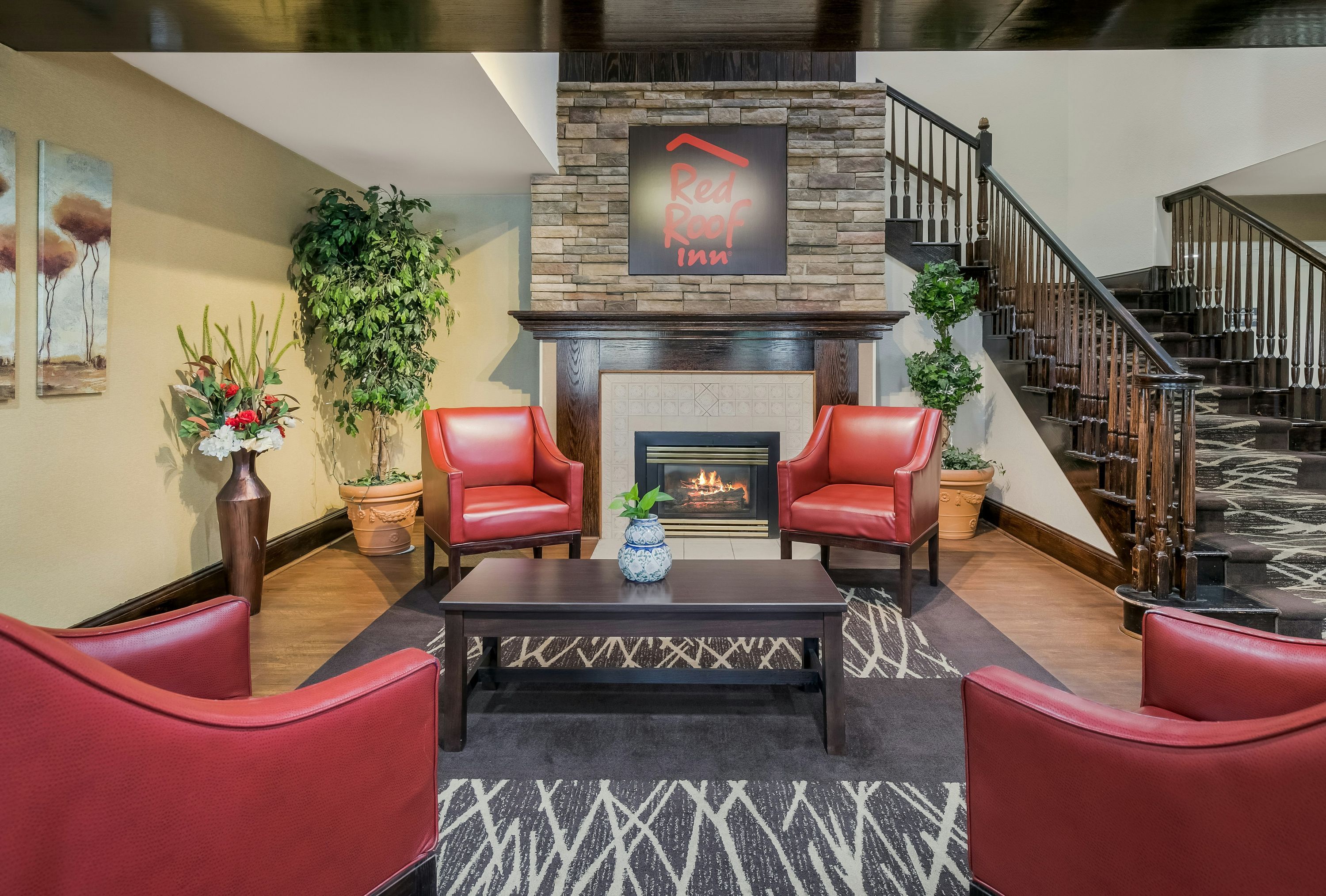 Red Roof Inn & Suites Knoxville East - Knoxville - Salon