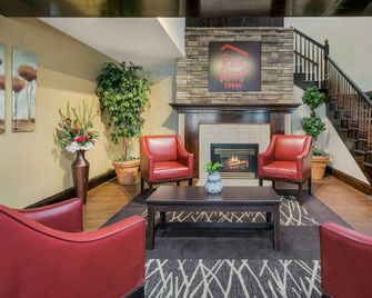 Red Roof Inn & Suites Knoxville East - Knoxville - Salon