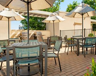 Home2 Suites by Hilton Austin Round Rock - Round Rock - Patio