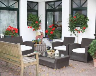 Reit- und Ferienhof am Reichswald - Goch - Innenhof