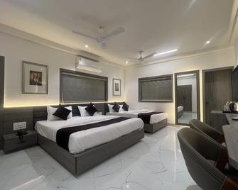 Hotel Ankur - Diu - Bedroom