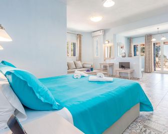 Stafylos Suites & Boutique hotel - Stafylos