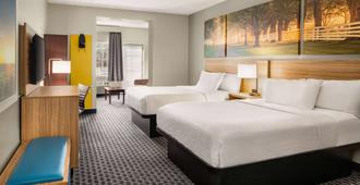 Days Inn & Suites by Wyndham Lancaster Amish Country - Lancaster - Quarto