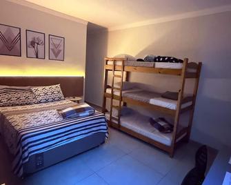 Guaru Inn Hostel - Guarulhos - Habitación