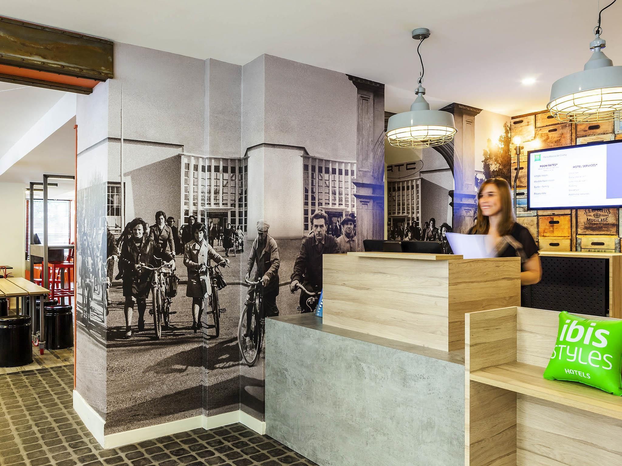 إيبيس ستايلز باريس مايري دي كليتشي