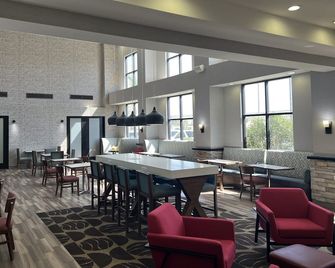 Hampton Inn & Suites Barstow - Barstow - Restaurante