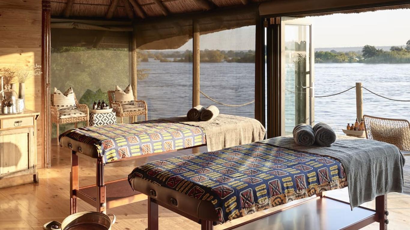 Victoria Falls River Lodge