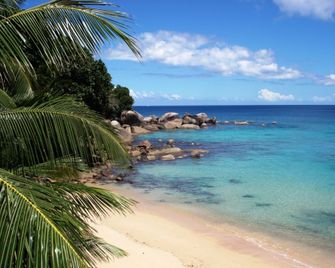 Bliss Boutique Hotel Seychelles - Glacis - Strand