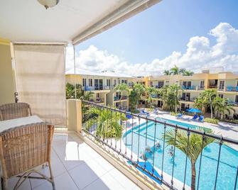 Garden Condos Apt 30 - Lovely 1br Condo W Pool - Sosúa - Balcon