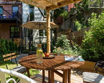 Luxury Boutique Townhouse with beautiful garden, Cobble Hill, Brooklyn - Brooklyn - Innenhof