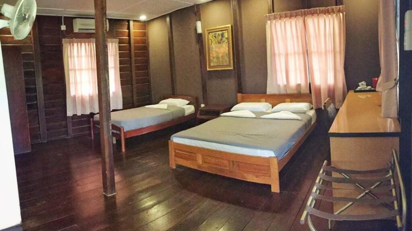 Uk Farm Agro Resort