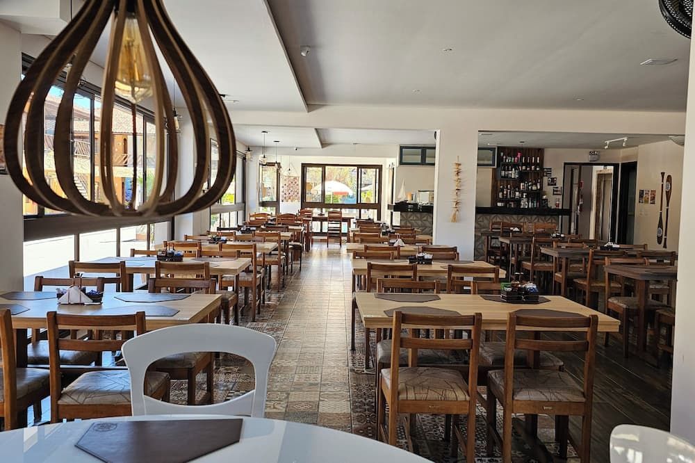 Hotel Pousada Paradise - קאראגוואטטובה - מסעדה