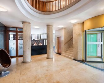 Lindner Hotel Frankfurt Main Plaza - Frankfurt am Main - Lobby