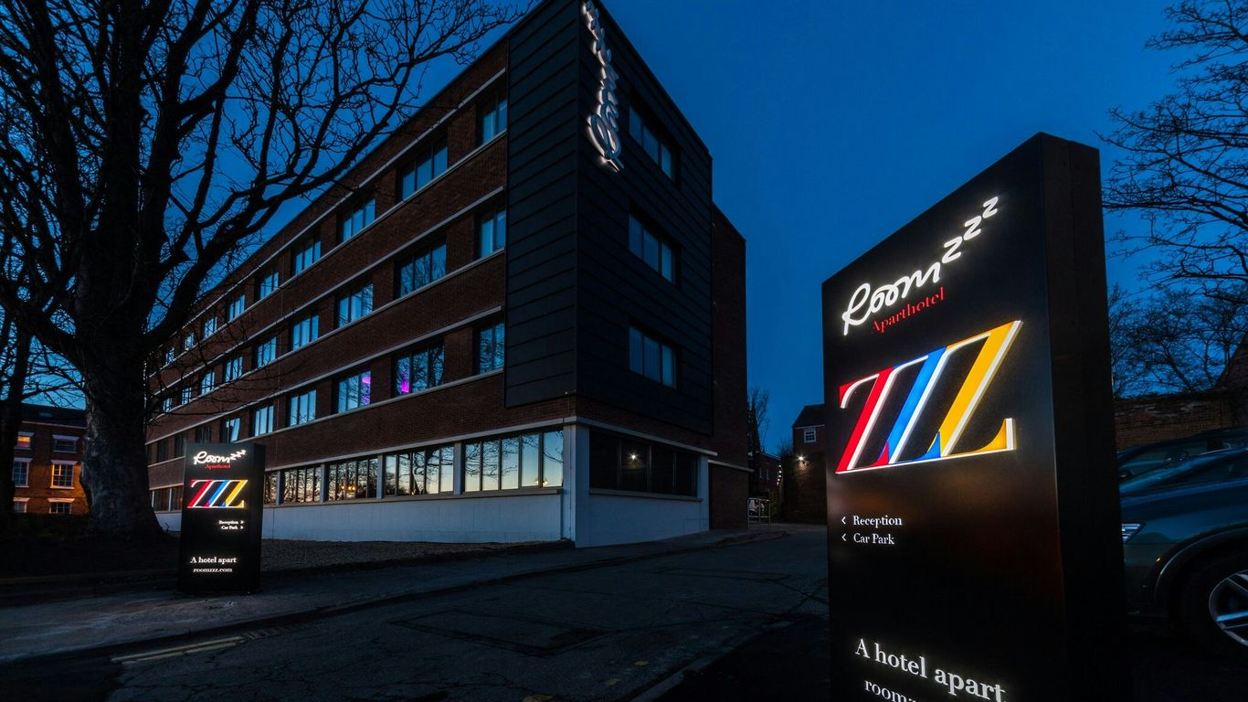 Roomzzz Chester City