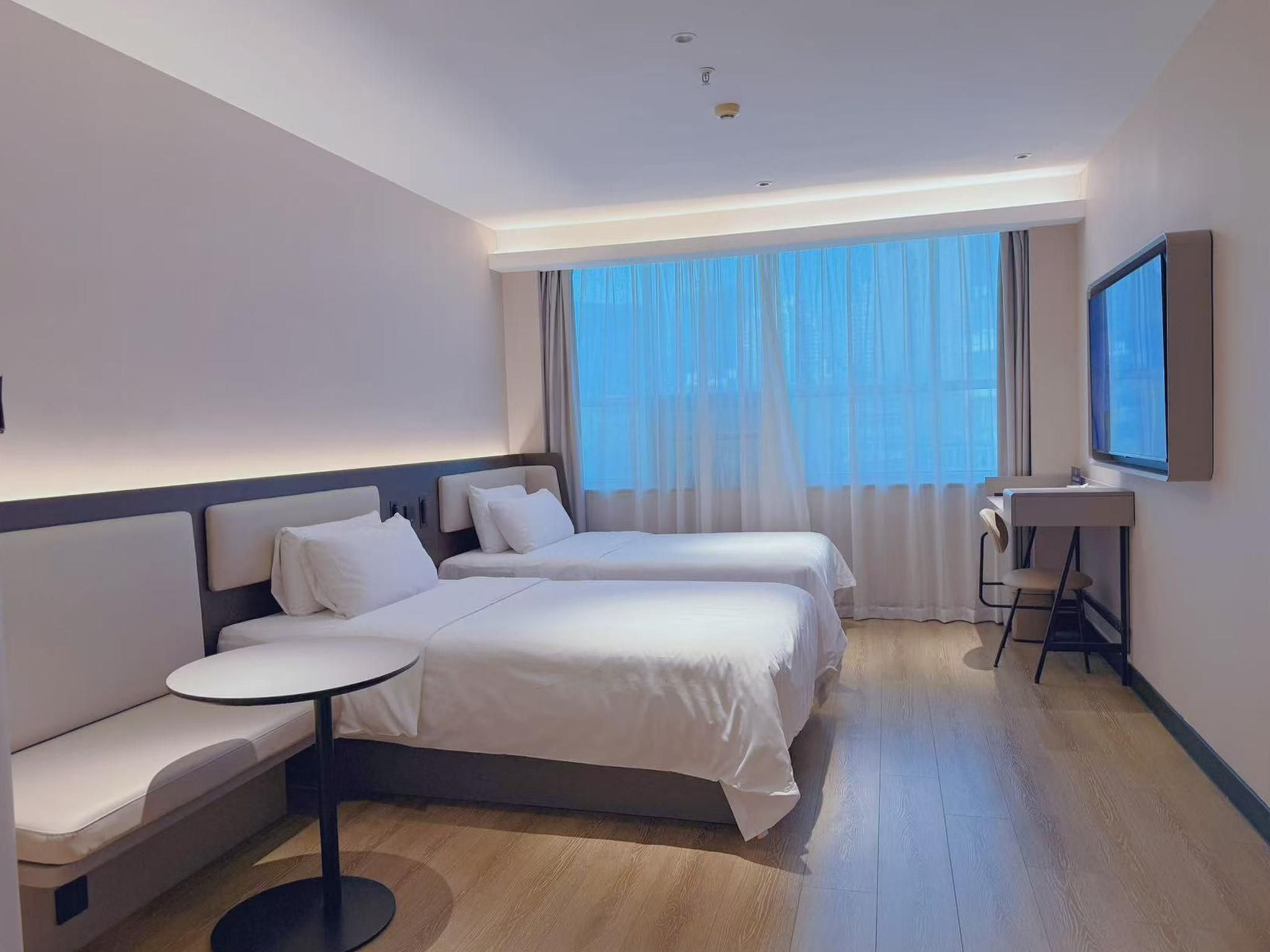 Hanting Express Beijing Yansha Xiaoyun Bridge