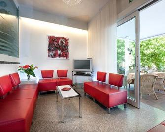 هوتل فيلكيس - ريميني - غرفة معيشة