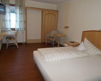 Landhotel Pingel - Sundern - Bedroom