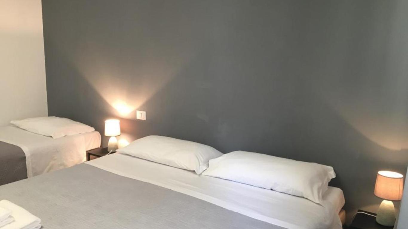 Vatican Central Suites