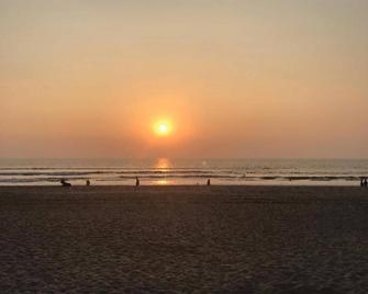 Madhu Beach Huts - Agonda - Baño