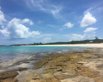 Bimini Bliss House Dock included - Port Royal - Beach