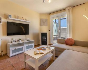 Apartamentos Vista Sierra Nevada - Pradollano - Phòng khách