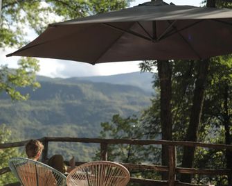 Wine Space - Ambrolauri - Balcón