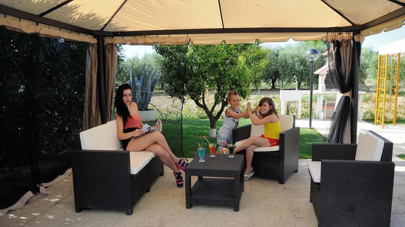 Hotel Lidia