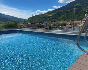 Dominik Alpine City Wellness Hotel - Adults only - Bresanona - Piscina