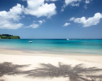 Rendezvous Resort Couples Only - Castries - Beach