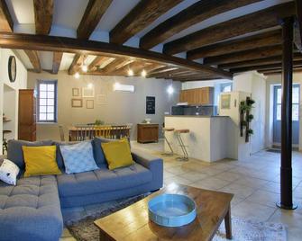 Chez Mémé Caillou, Gîte 6 personnes - Montmirail - Salon