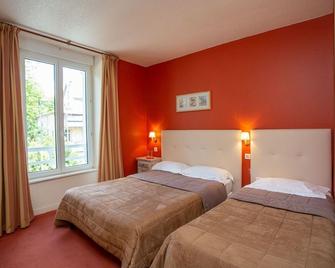 Providence Hotel - Vittel - Bedroom