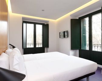 SLEEP'N Atocha - B Corp Certified - Madrid - Bedroom