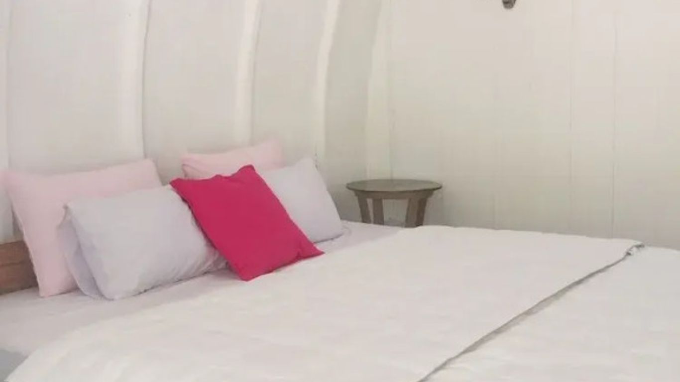 Maleo Moyo Hotel & Dive Resort